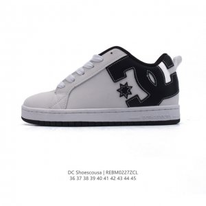 街头装品牌 Dcshoecousa时尚鞋子男女鞋休闲板鞋低帮圆头百搭 琉凤大底耐磨滑板鞋皮质运动舒适Bmx板鞋Dc。鞋型经典百搭，低帮系带设计，皮革鞋面，装饰品