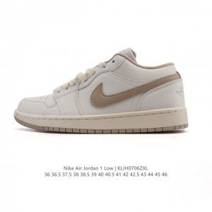 公司级 头层皮 耐克 乔丹Air Jordan 1 Low Aj1 乔1 乔丹1代Aj1 低帮复古文化休闲运动篮球鞋。从1985 年面世的元年款汲取设计灵感，采