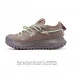 公司级 耐克 Nike Acg Mountain Fly Low Gtx Se 男女子运动鞋户外登山徒步鞋。采用匠心设计，打造耐穿迅疾风格，让你在沙漠、峡谷和深