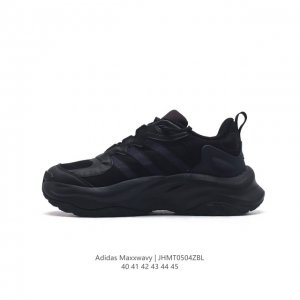 Adidas 阿迪达斯 增高又显瘦！阿迪 新老爹鞋 Adidas Maxxwavy 鞋身选择大面积网眼织物、热熔压胶以及皮革材质组成，既保证透气性，又使其具有较