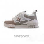 新款公司级 Lv Skate Sneaker 路易威登 系带 时尚低帮 2025年新款运动板鞋 蛇年限定 2025 Lv 路易威登 Skate休闲运动鞋 春夏秀
