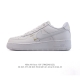 耐克 Nike Air Force 7 Low 空军一号含气垫 小白鞋 低帮百搭厚底增高休闲运动板鞋。柔软、弹性十足的缓震性能和出色的中底设计，横跨复古与现代的
