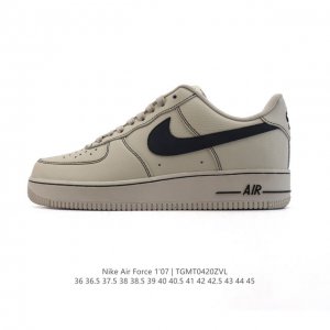 耐克 Nike Air Force 7 Low 2025新年新款 空军一号含气垫 小白鞋 低帮百搭厚底增高休闲运动板鞋。柔软、弹性十足的缓震性能和出色的中底设计