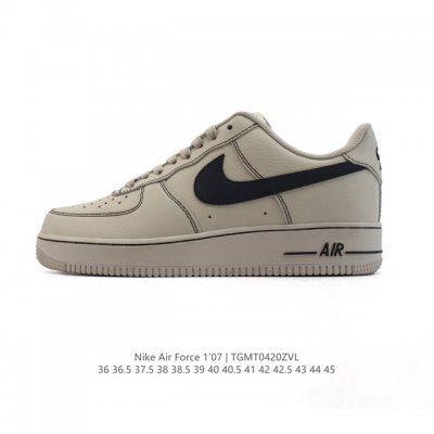 耐克 Nike Air Force 7 Low 2025新年新款 空军一号含气垫 小白鞋 低帮百搭厚底增高休闲运动板鞋。柔软、弹性十足的缓震性能和出色的中底设计
