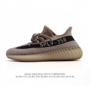 盲盒 两双 万双库存开炸 椰子350真爆 颜色随机 码数你挑 尺码36－45码 都可接 非质量问题无售后 ！质量问题可换！完美艺术家勿扰！ 请各位老板档口自取时