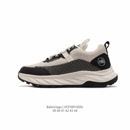 公司级 潮奢 巴黎世家 Balenciaga 男士厚底增高板鞋老爹鞋运动鞋，Balenciaga 最新爆款低帮系带休闲运动板鞋 专柜同步上架香港、美国、巴黎各大