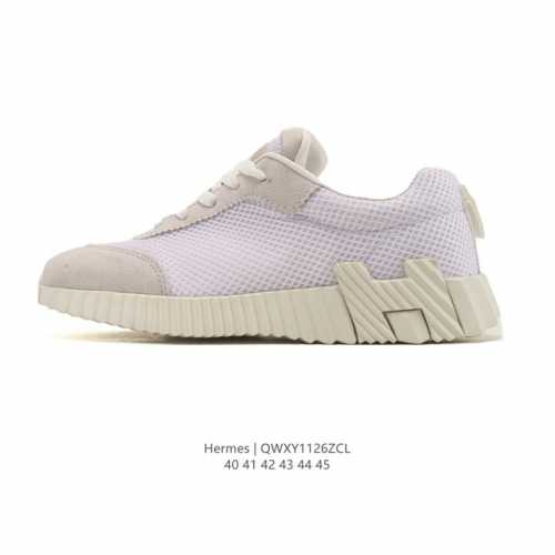 爱马仕愛馬仕爱Hermes炸街男神运动鞋 彰显盎然活力,轻快自在,呈现休闲都市风范#今日宝藏百搭休闲板鞋 Herme#爱马仕运动鞋 #宝藏百搭休闲德训鞋 #He