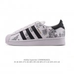 阿迪达斯 Adidas Superstar 2025年新款鞋子 经典贝壳头系列 新款休闲板鞋潮流男女士运动鞋 。鞋面皮革拼接材质 标志性的贝壳鞋头，简约的线条。