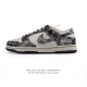 公司级 耐克 Nike Dunk Low Retro 运动鞋复古板鞋，作为 80 年代经典篮球鞋款，起初专为硬木球场打造，后来成为席卷街头的时尚标杆，现以经典细