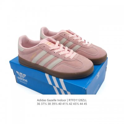 阿迪达斯 Adidas Originals Gazelle Indoor复古三叶草防滑透明橡胶板鞋经典运动鞋。这款经典鞋,忠于原版设计,缀撞色三条纹和鞋跟饰片。