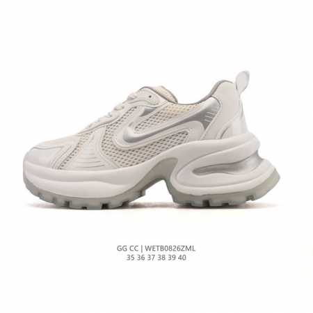 公司级 Gg Cc 女鞋 经典休闲运动鞋奢侈品百搭老爹鞋，在今年仍然很受欢迎。不挑衣服穿，也不挑包，随便搭。它穿上脚超级舒服，很软，还可以增高。鞋面采用的专门定 - 点击图像关闭