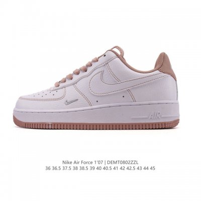 真标 耐克 Nike Air Force 1 '07 Low 空军一号含气垫 小白鞋 低帮百搭厚底增高休闲运动板鞋。柔软、弹性十足的缓震性能和出色的中底设计，横