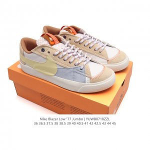 耐克 Nike Blazer Low '77 Jumbo 运动鞋，抓地板鞋，革新重塑经典街头人气鞋款，采用人气传统外观，巧搭大号耐克勾勾设计和宽大鞋带。柔软泡绵