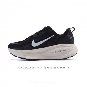 公司级 真标 耐克 Nike Vomero 18 厚底增高老爹运动跑步鞋。全新 Vomero 提供比以往更多的緩衝效能以及該系列有史以來最高的鞋底高度，結合 N