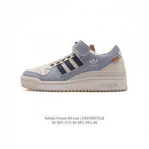 Adidas 阿迪达斯 Forum 84 Low Shoes 饰有摩登细节的forum 经典板鞋运动鞋休闲篮球运动板鞋。当adidas Forum篮球鞋初次登上