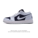 公司级 头层皮 耐克 乔丹air Jordan 1 Low Aj1 乔1 乔丹1代aj1 低帮复古文化休闲运动篮球鞋。该鞋款从 1985 年元年款汲取设计灵感，