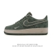 耐克 Nike Air Force 1 '07 Low 空军一号含气垫 低帮小白鞋 百搭厚底增高休闲运动板鞋。柔软、弹性十足的缓震性能和出色的中底设计，横跨复古