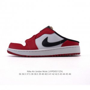 新品 耐克Air Jordan 1 Mule 防滑 低邦 经典复古 男女运动休闲板鞋拖鞋芝加哥Aj1乔丹一号包头运动拖鞋 一脚蹬 日常上脚百搭又好看Aj1变体，