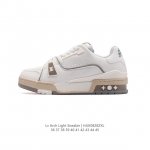 Louis Vuitton 路易威登 原装进口平纹纹粒面小牛皮革鞋面材质，原装一致tpr光泽组合鞋底，耐弯折滴塑支持片，鞋垫嵌入超软脚感乳胶材质驴的篮球鞋,Vi