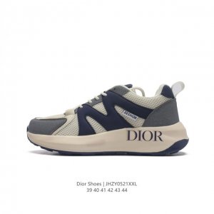 Dior 迪奥 高奢品牌 彰显高级气质 Dior 运动鞋低帮系列复古百搭休闲鞋时尚慢跑鞋厚底老爹鞋。 类型：男鞋 码数：39-44 编码：Jhzy0521