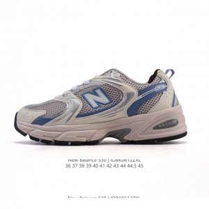 真标 新百伦 Nb530 New Balance 530 复跑古鞋 厚底增高老爹鞋 缓震运动慢跑鞋。Nb530这鞋双确实是Nb家经复典古款式之一，以全科新技诠释