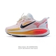 160 耐克 Nike Vomero 18 厚底增高老爹运动跑步鞋。全新 Vomero 提供比以往更多的緩衝效能以及該系列有史以來最高的鞋底高度，結合 Nike