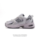 新百伦 NB530 New Balance 530 复跑古鞋NB530这鞋双确实是NB家经复典古款式之一，以全科新技诠释，成打功造530鞋款。鞋面保在持530基