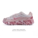 公司级 耐克 Nike 女子休闲运动鞋解构绑带 双鞋带 P-6000Premium 轻便舒适透气防滑缓震耐磨跑步鞋。P-6000 是一款植根于 2000 年代风