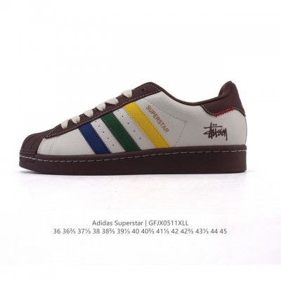 公司级 阿迪达斯 Adidas Superstar 2025年新款鞋子 蛇年新款 经典贝壳头系列 新款休闲板鞋潮流男女士运动鞋 。鞋面柔软皮革拼接材质 标志性的