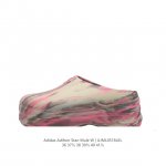 阿迪达斯 Adidas Adifom 夏季沙滩涉水百搭休闲拖凉拖鞋 超厚底增高女鞋包头凉拖鞋。采用超轻95% 注塑 Eva塑料,5%泡沫塑料发泡缓震物料成型鞋底