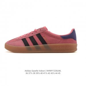 特价 阿迪达斯 Adidas Originals Gazelle Indoor复古三叶草防滑透明橡胶板鞋经典运动鞋。这款经典鞋,忠于原版设计,缀撞色三条纹和鞋跟