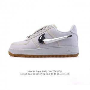 耐克 Nike Air Force 7 Low 2025新年新款 空军一号含气垫 小白鞋 低帮百搭厚底增高休闲运动板鞋。柔软、弹性十足的缓震性能和出色的中底设计