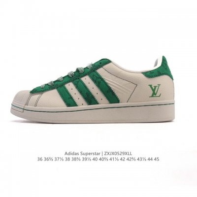 公司级 真标 阿迪达斯 Adidas Superstar 2025年新款鞋子 蛇年新款经典贝壳头系列 新款休闲板鞋潮流男女士运动鞋 。鞋面柔软皮革拼接材质 标志
