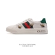 公司级 GUCCI 古奇 小白鞋 古驰奢侈品男女运动板鞋 刺绣蜜蜂休闲鞋子 Gucci Tennis 1977老花鞋，经典耐穿，复古感满满的Gucci老花鞋老花