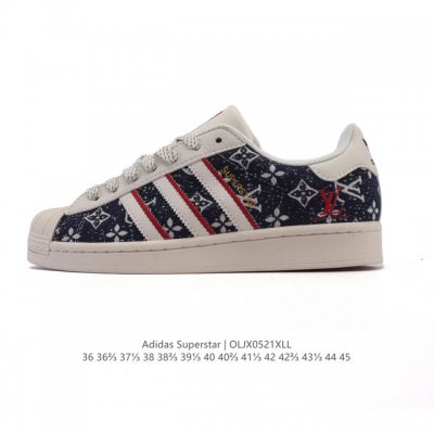 公司级 阿迪达斯 新款 Adidas Superstar 三叶草 经典贝壳头系列 新款休闲板鞋潮流男女士运动鞋 鞋面柔软织物材质 标志性的贝壳鞋头 锯齿三条纹