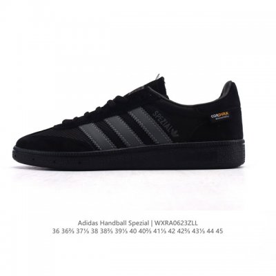 公司级 阿迪达斯 Adidas Handball Spezial 低帮三叶草学院风复古休闲板鞋 德训鞋 橡胶底柔软皮革经典运动鞋板鞋。圆头、缝合拼接设计、正面绑