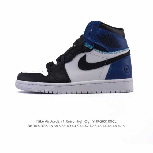 公司级 耐克 男女款运动板鞋 Nike Air Jordan 1 Retro High Og 乔丹一代Aj1 乔1 Aj1 篮球鞋复刻运动鞋。皮面高帮板鞋的设计