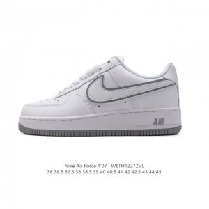 耐克nike Air Force 1 Low 空军一号 Af1 小白鞋 低帮百搭厚底增高休闲运动板鞋。柔软、弹性十足的缓震性能和出色的中底设计，横跨复古与现代的