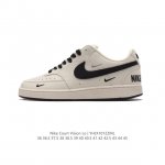 公司级 耐克 乔丹air Jordan 1 Low Aj1 乔1 乔丹1代aj1 低帮复古文化休闲运动篮球鞋。从1985 年面世的元年款汲取设计灵感，采用简洁大