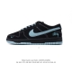 真标 耐克 男女鞋 Nike Dunk Low 运动鞋复古板鞋，尽情迈步，彰显个性风采。采用柔软皮革鞋面，经久耐穿，塑就如元年款 Dunk 般的复古质感。全掌型
