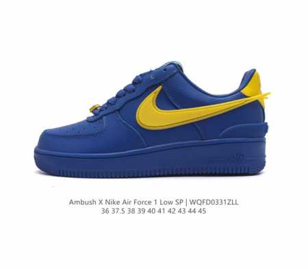 耐克 空军一号 Af1 低帮休闲板鞋 Ambush X Nk Air Force 7 Low Sp 空军一号联名标志性的swoosh延伸至鞋跟之外 鞋舌和鞋垫上 - 点击图像关闭