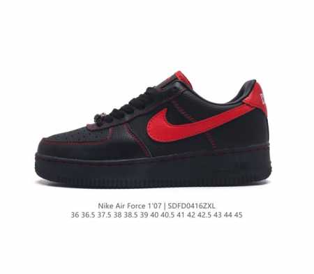 耐克 Nike Air Force 1 '07 Low 空军一号含气垫 低帮百搭厚底增高休闲运动板鞋。柔软、弹性十足的缓震性能和出色的中底设计，横跨复古与现代的 - 点击图像关闭