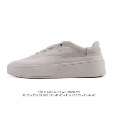 阿迪达斯 Adidas Labcourt 百搭休闲轻松舒适 耐磨透气低帮 厚底增高运动板鞋 男女同款。鞋面使用了绒毛麂皮 ，鞋面和鞋底连接处使用了包边处理，看起