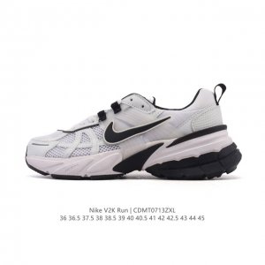 公司级 Nike 耐克 V2K Run 减震防滑 复古低帮运动跑步鞋 超火复古跑鞋，采用太空革组合呼吸网眼布鞋面材质，搭载正确4层组合底模，嵌入Tpu加固稳定模