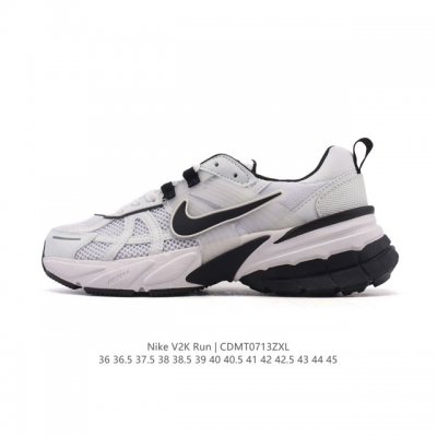 公司级 Nike 耐克 V2K Run 减震防滑 复古低帮运动跑步鞋 超火复古跑鞋，采用太空革组合呼吸网眼布鞋面材质，搭载正确4层组合底模，嵌入Tpu加固稳定模