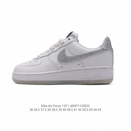 耐克 Nike Air Force 1 '07 Low 空军一号含气垫 低帮百搭厚底增高休闲运动板鞋。柔软、弹性十足的缓震性能和出色的中底设计，横跨复古与现代的 - 点击图像关闭