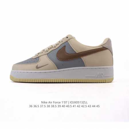 耐克 Nike Air Force 1 '07 Low 空军一号含气垫 低帮百搭厚底增高 小白鞋 休闲运动板鞋。柔软、弹性十足的缓震性能和出色的中底设计，横跨复 - 点击图像关闭
