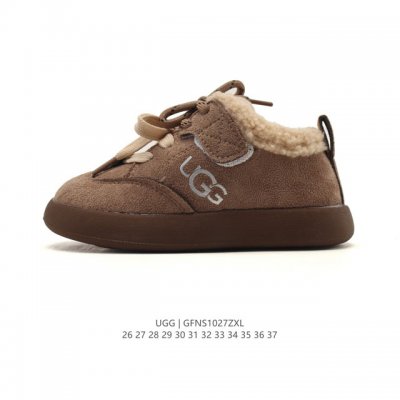 童鞋 Ugg 雪地靴 系带儿童雪地靴 广东原产，采用Tpu模压鞋面内嵌羚羊棕羊毛，鞋面具有防水功能，选用7毫米Uggpure 植入式羊毛里衬与可拆卸的Uggpu