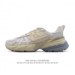 公司级 Nike 耐克 V2K Run 减震防滑 复古低帮运动跑步鞋 超火复古跑鞋，采用太空革组合呼吸网眼布鞋面材质，搭载正确4层组合底模，嵌入Tpu加固稳定模