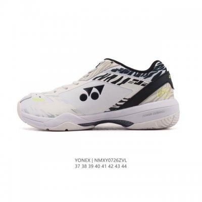 公司级 尤尼克斯 Yonex 跑步鞋 羽毛球鞋Yy训练比赛球鞋网球 设计专业减震透气运动鞋。尤尼克斯球鞋系列包括羽毛球鞋，网球鞋，高尔夫鞋和室内运动鞋等多种类型